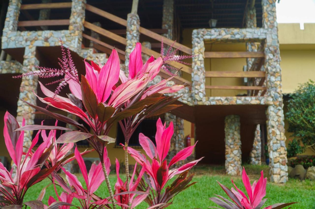 Hillburi Villa Aburi Exterior photo