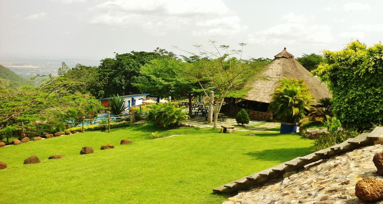 Hillburi Villa Aburi Exterior photo